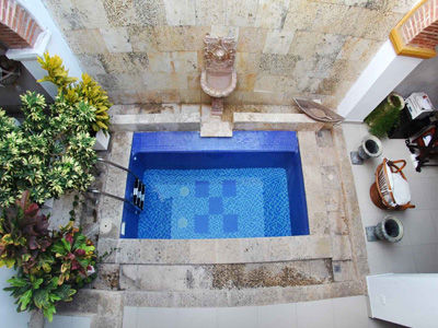 Casa Boutique Reconquista Hotel